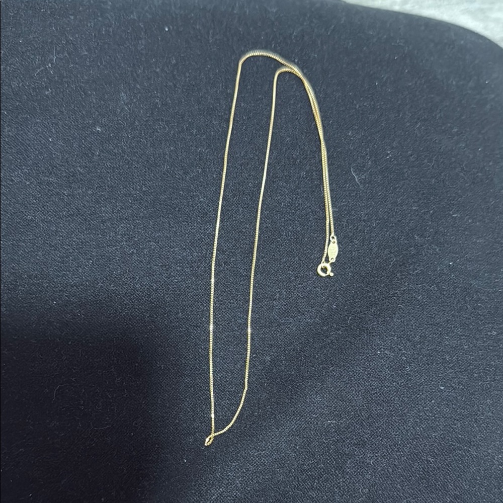 Micheal Hill Elegant Gold Necklace